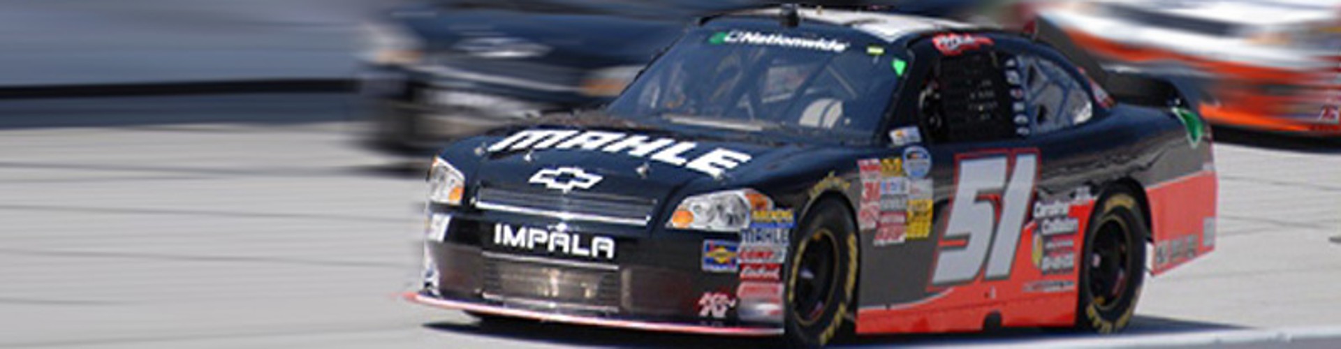 Participación en autos de carrera 