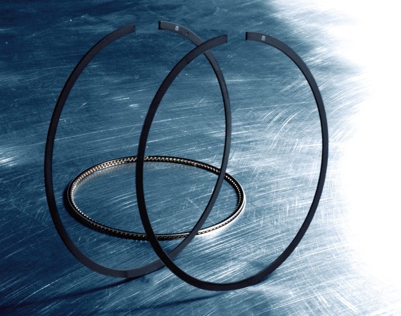 Three steel compression rings that have high tensile strength which allows these rings to stand up to extreme firing pressures. 